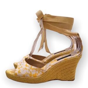 Burberry Ankle-Tie Espadrille Wedge Sandals Yellow White Size 9.5